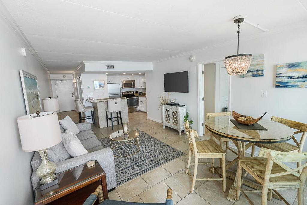 Island Winds East 408 By Albvr - Gorgeous Condo With Million Dollar Views In The Best Location On The Beach Gulf Shores Buitenkant foto